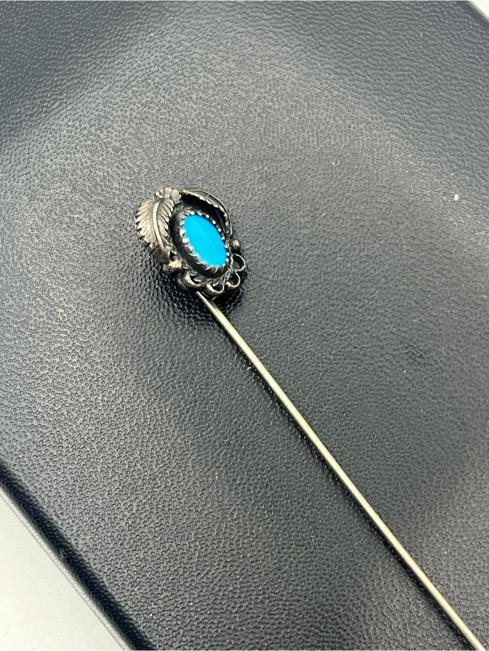 Navajo Native American sterling silver blue stone cabochon stick pin brooch